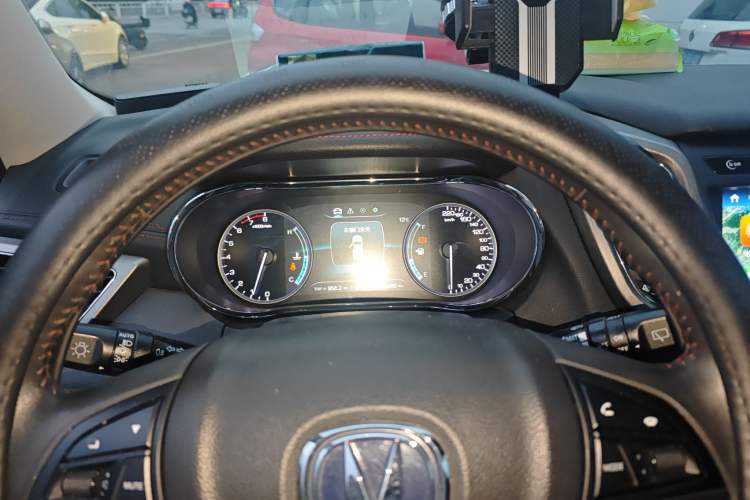 Used Changan CS75 2017 Shangkui Edition 1.5T Automatic Fengxiang Model