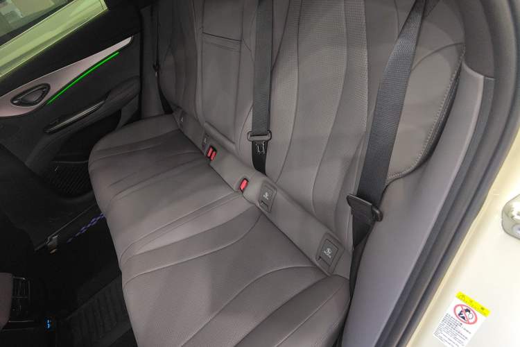 Used BYD Seal 07 DM-i 2025 Intelligent Driving Version DM-i 1.5L 125 km Prestige Edition
