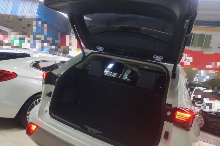 Used Toyota Highlander 2022 Dual-Engine 2.5L Four-Wheel Drive Prestige Version 7 Seats