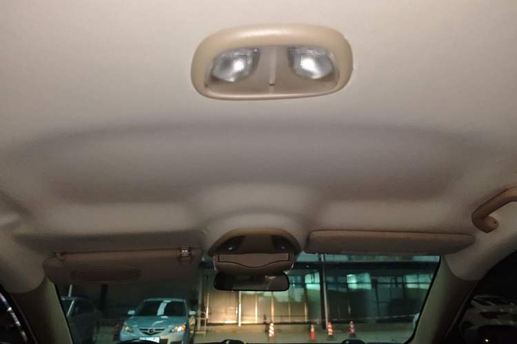 Used Fiat Viaggio 2012 1.4T Automatic Enjoyment Edition
