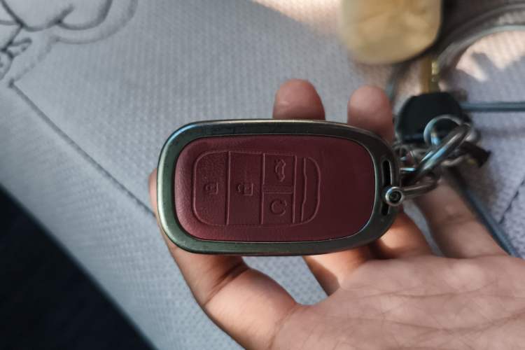 Used Honda Civic 2023 240TURBO CVT Dynamic · Center Stage Special Edition
