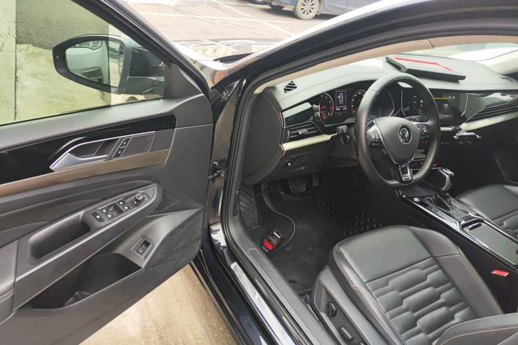 Used Volkswagen Passat 2021 330TSI Elite Edition
