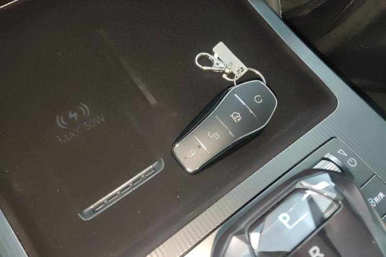 Used BYD Song L DM-i 2025 Intelligent Driving Version 112 km Beyond-Range Type