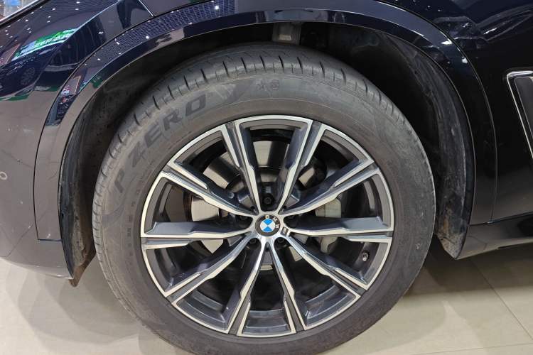 Used BMW X5 2022 Restyled xDrive 30Li Luxury Version M Sport Package