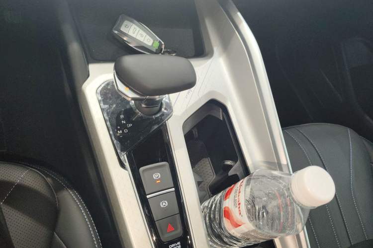 Used Geely Auto Preface 2025 Dongfang Yao 1.5TD Kunlun Edition
