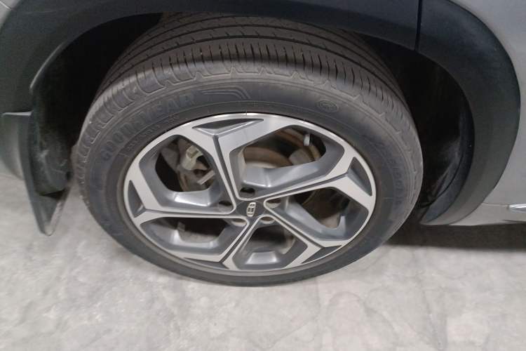 Used Geely Auto Monjaro L 2021 2.0TD DCT EVO Two-Wheel Drive Prestige Version
