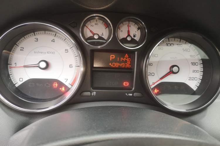 Used Peugeot 308 2013 1.6L Automatic YouShang Chen Kun Excellent Edition
