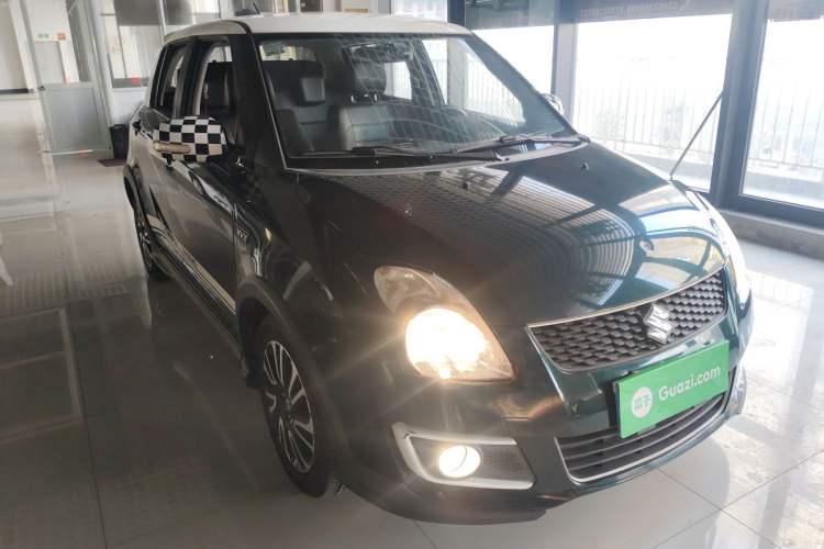 Used Suzuki Swift 2016 1.5L Manual Fashion Edition Cool Play Version
