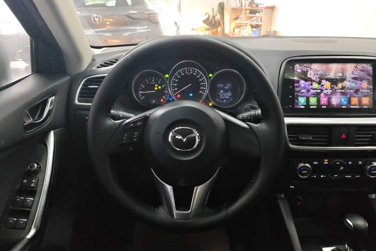 Used Mazda CX-5 2015 2.0L Automatic Two-Wheel Drive Urban Version
