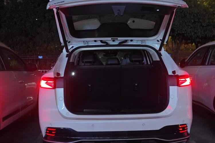 Used Roewe RX5 New Energy 2023 eRX5 Super Hybrid Premium Edition