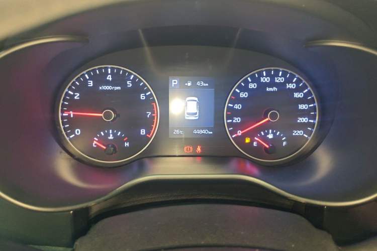 Used Kia KX Cross 2017 1.4L AT GLS
