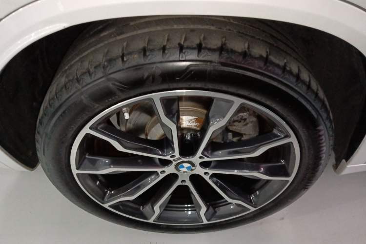 Used BMW X3 2022 Second Facelift xDrive30i Leading Edition M Night Sky Package
