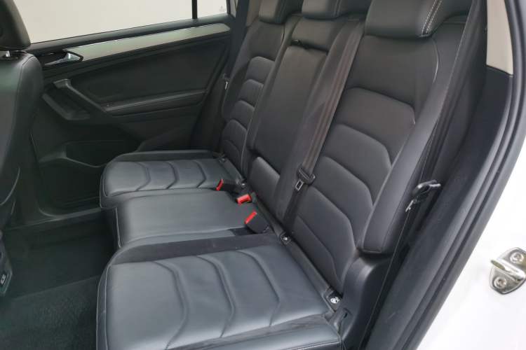 Used Volkswagen Tiguan L 2017 380TSI Automatic All-Wheel-Drive Luxury Edition
