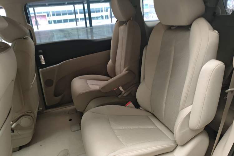 Used Buick GL8 2021 Land Cruiser Executive Class 652T Comfort Model
