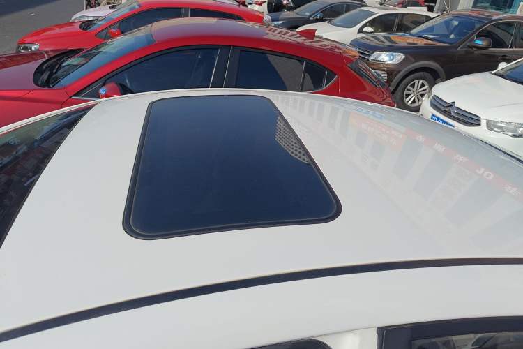 Used Kia K3 2015 1.6L Automatic GLS