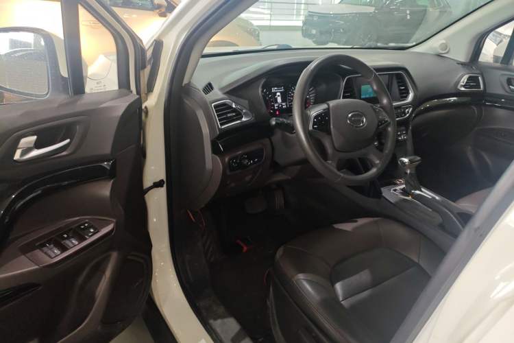 Used GAC Trumpchi GS4 2017 200T G-DCT Two-Wheel Drive Elite Edition
