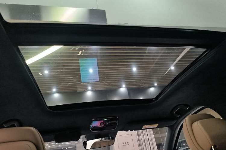 Used Nio ES8 2020 580 km Range Signature Edition Six-Seater Version
