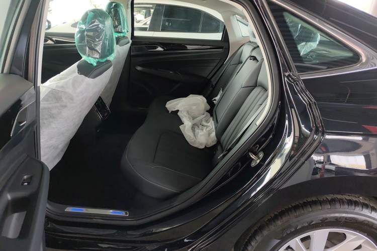 Used Volkswagen Passat New Energy 2025 430 PHEV Hybrid Business Edition
