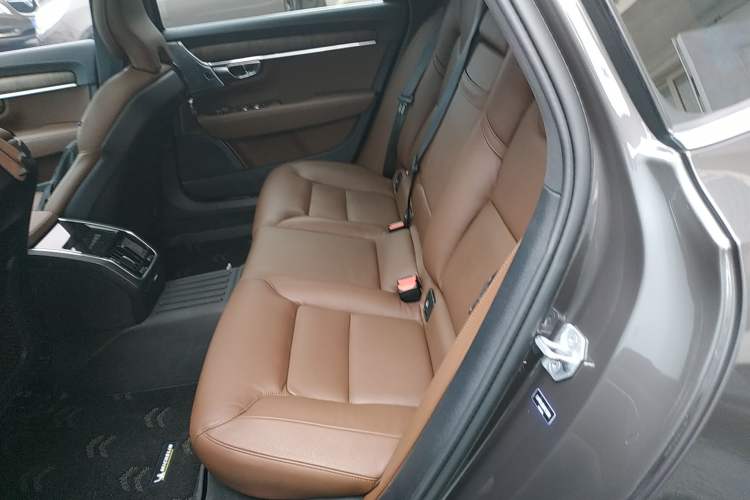 Used Volvo S90 2021 B5 Zhiyuan Luxury Edition