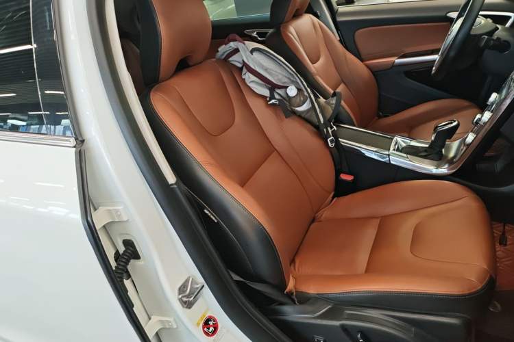 Used Volvo S60 2019 S60L Facelift T5 Intelligent Advanced Edition