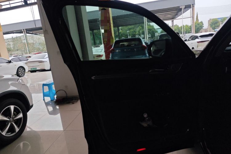 Used Volkswagen Teramont X 2019 330TSI Two-Wheel-Drive Luxury Edition
