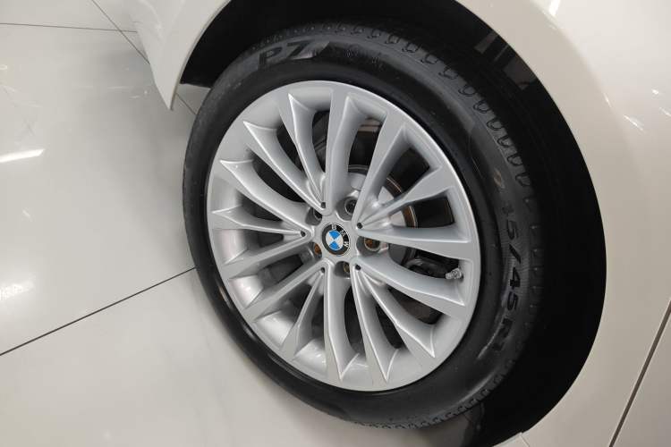 Used BMW 5 Series 2020 525Li Luxury Package