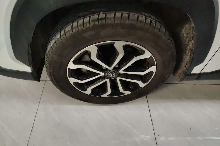 Used Toyota FRONTLANDER 2023 2.0L CVT Luxury Edition