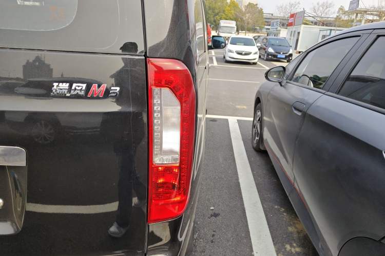 Used  M3 2016 IKEA Edition 1.6L Luxury Smart Model
