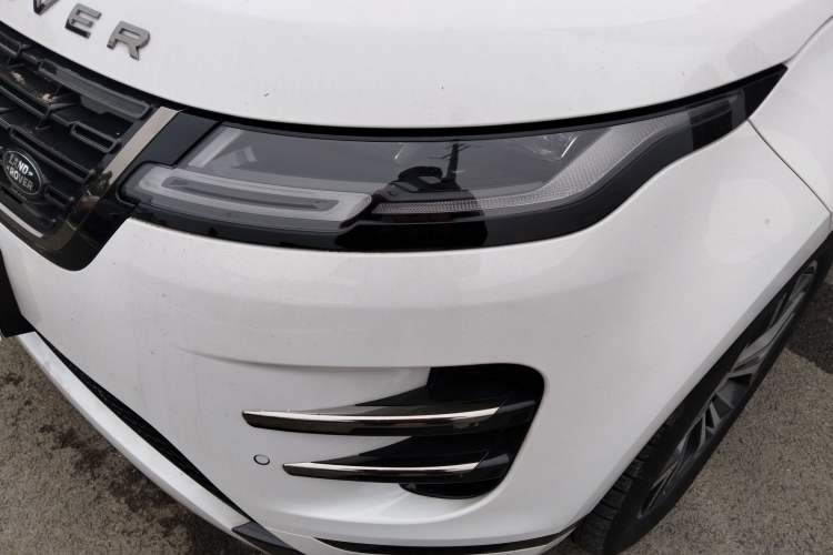 Used Land Rover Range Rover Evoque 2024 Aurora L 249 PS Prestige Light-Chasing Edition