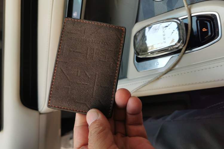 Used Zeekr 001 2022 Ultra-Long Range Dual-Motor YOU Version
