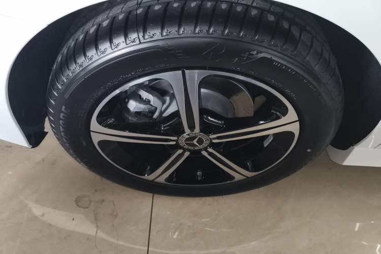 Used Mercedes-Benz A-Class 2025 A 200 L Fashion Model
