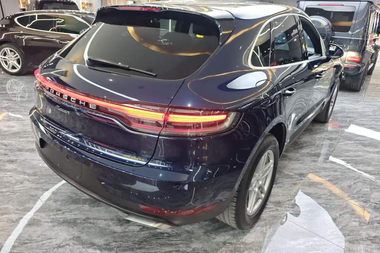 Used Porsche Macan 2018 Macan 2.0T
