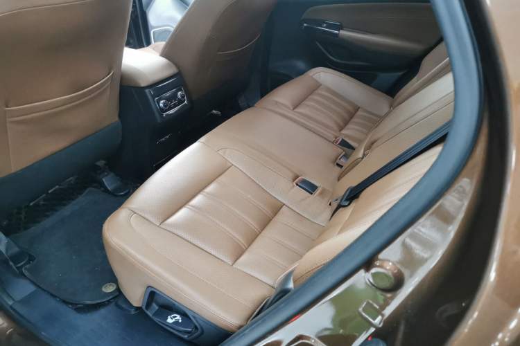 Used Changan CS95 2017 2.0T Two-Wheel Drive Zhituo Edition