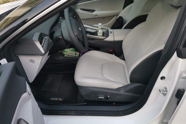 Used ARCFOX Alpha S5 2024 560MAX 185kW
