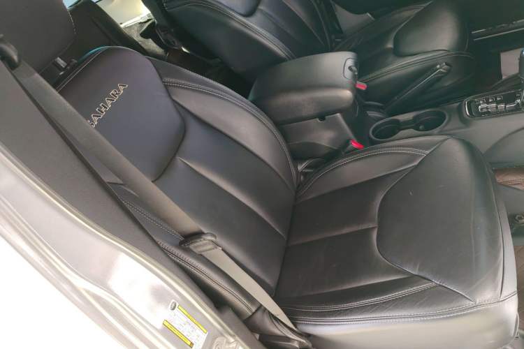 Used  Wrangler 2017 3.0L Sahara Four-Door Comfort Edition