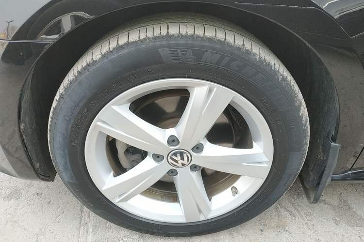 Used Volkswagen Passat 2014 1.8TSI DSG Prestige Edition
