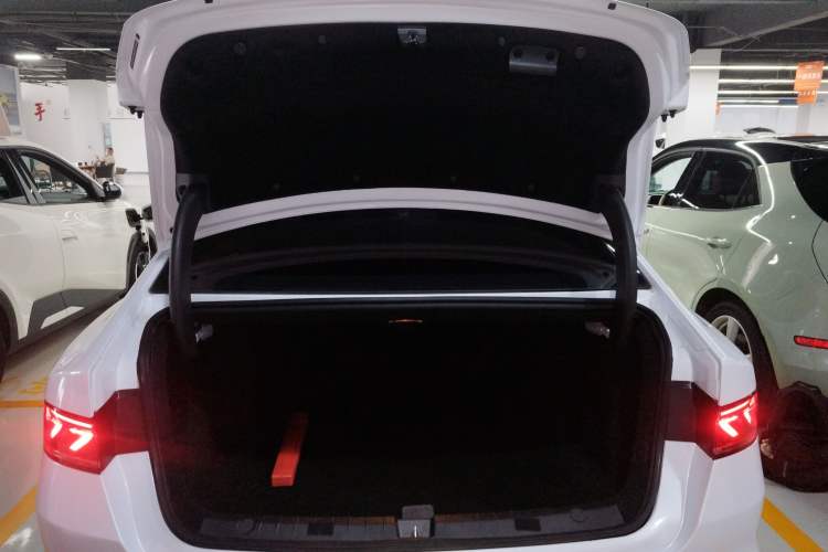 Used BYD Qin PLUS 2021 EV 500KM Premium Model
