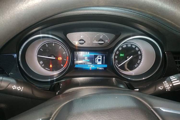 Used Buick Verano 2018 Sedan 20T Dual-Clutch Luxury Model
