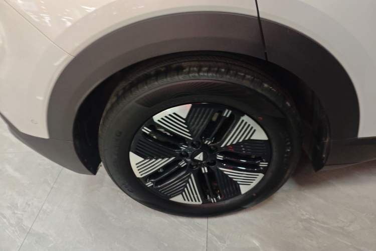 Used  S05 2024 510 Plus Pure Electric Version
