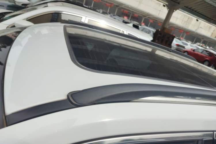 Used  Compass 2019 200TS Automatic Premium - Connected Large Screen Version
