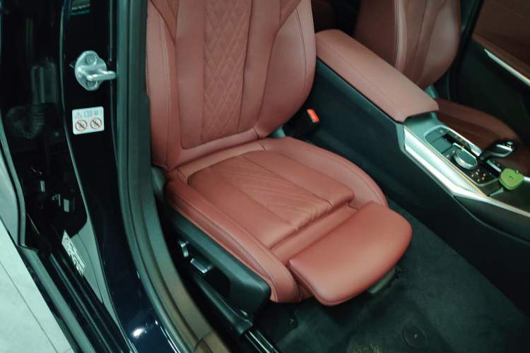 Used BMW 3 Series 2022 Restyled 325Li M Sport Night Edition Package
