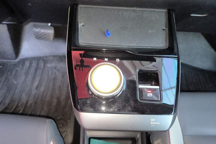 Used MG 4 EV 2022 425 km Flagship Edition
