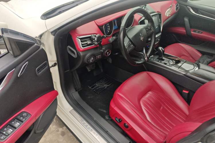 Used Maserati Ghibli 2017 3.0T Standard Edition
