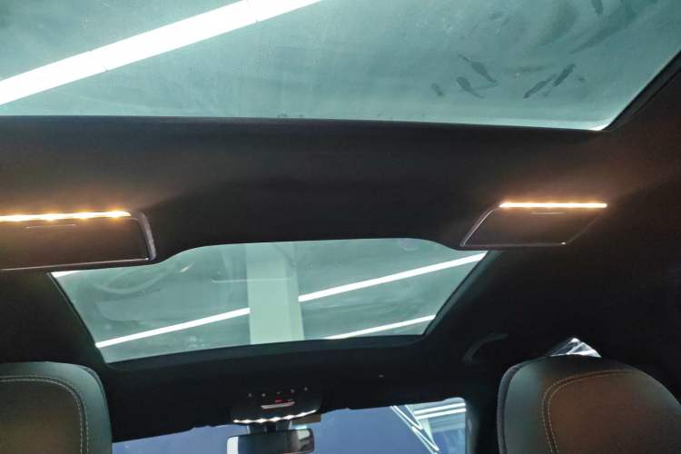 Used Mercedes-Benz GLC 2020 GLC 260 L 4MATIC Luxury Model