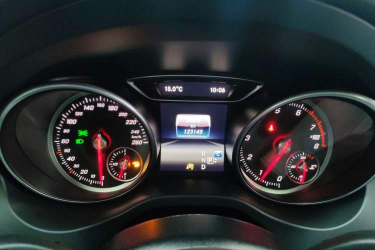 Used Mercedes-Benz GLA 2017 GLA 200 Fashion Model
