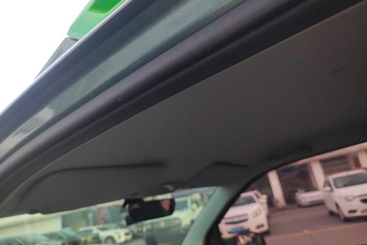 Used Wuling Hongguang MINIEV 2022 GAMEBOY 200km Gaming Edition with Lithium Iron Phosphate
