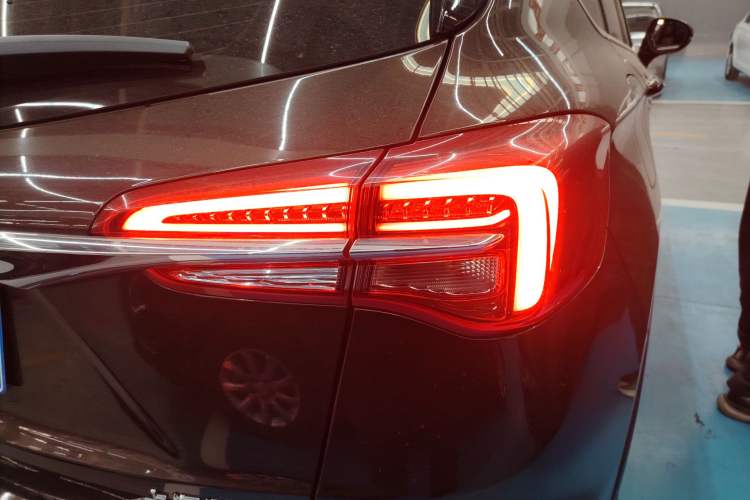 Used Buick Envision 2021 532T Two-Wheel-Drive Leading Version