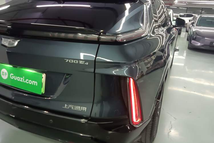 Used Cadillac LYRIQ 2022 Four-Wheel-Drive High-Performance Deluxe Edition
