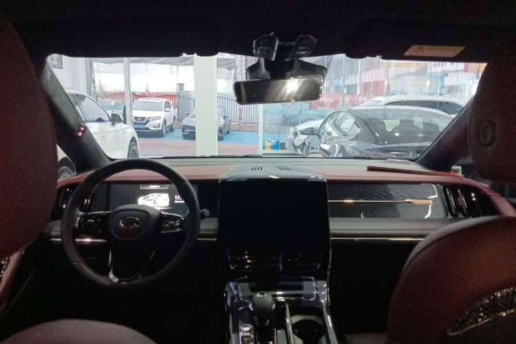 Used GAC Trumpchi M8 2023 Zongshi Series Dual-Motor YuZun Edition
