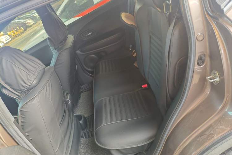 Used Honda XR-V 2015 1.8L EXi CVT Comfort Version
